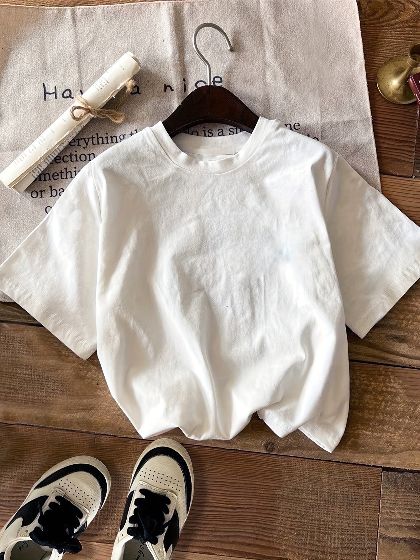 Damen T-Shirt mit großem Stern Print – Lässiger Streetstyle für Alltag & Freizeit