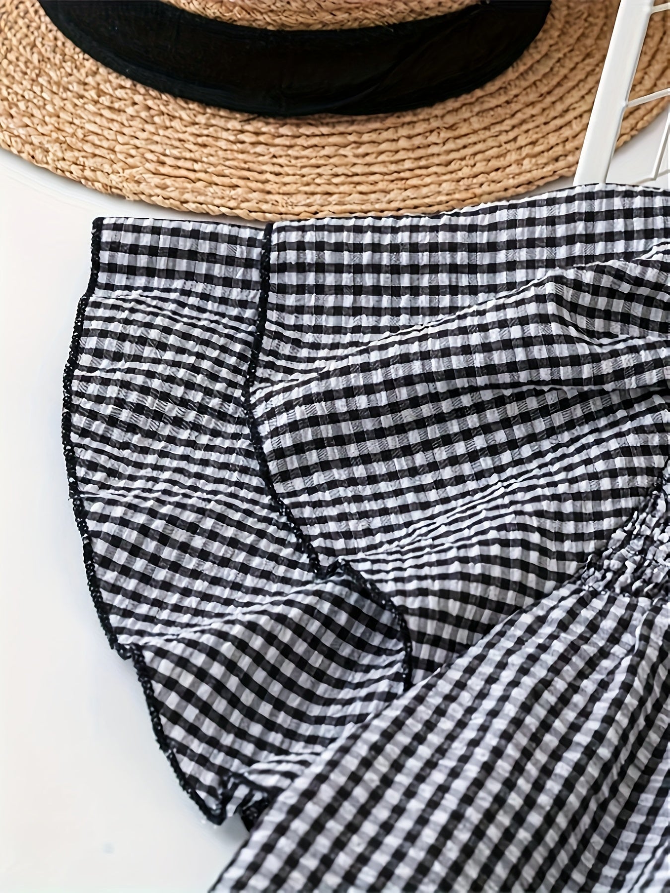 Damen Polka Dot Bluse mit Smok-Detail und Kurzarm – Eleganter Sommer-Look für Alltag & Freizeit