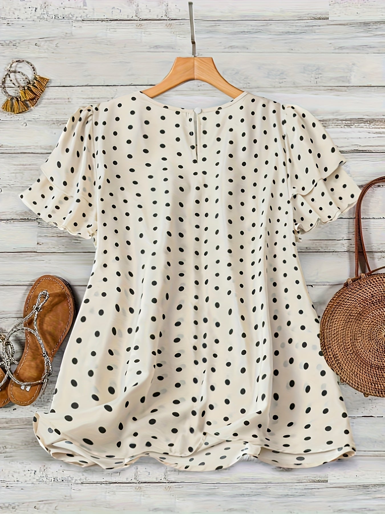 Damen Polka Dot Bluse mit Smok-Detail und Kurzarm – Eleganter Sommer-Look für Alltag & Freizeit