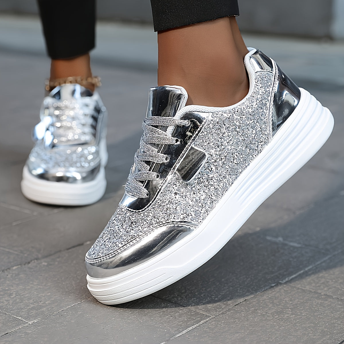 Damen Glitzer Sneaker – Modische Freizeitschuhe mit Plateau und Glamour-Look