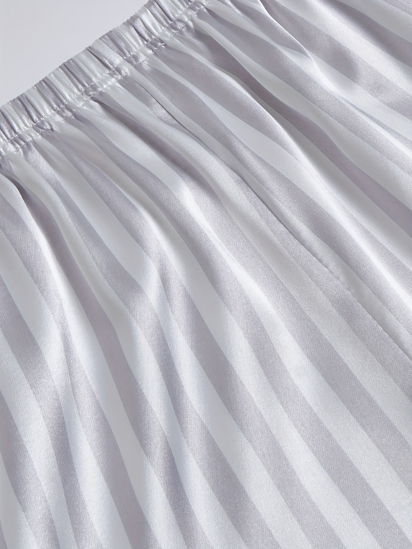 Damen Satin Pyjama Set mit Streifen, Kurzarm, Klassischer Schlafanzug für Frühling und Sommer