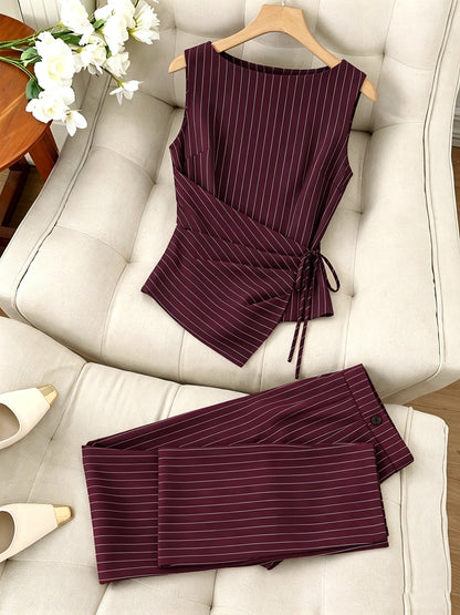 Damen Business Set mit Nadelstreifen – Ärmelloses Wickel-Top und Elegante Hose