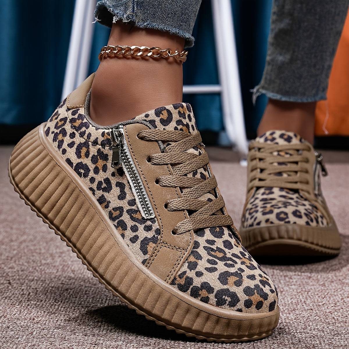 Damen Plateau-Sneaker mit Leopardenmuster und Reißverschluss – Modische Freizeitschuhe für Alltag und Ausgehen