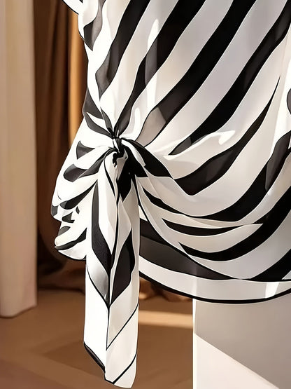 Damen Bluse mit Streifenmuster und Rüschenärmeln – Eleganter V-Ausschnitt und Taillenschleife, modisch für Büro und Freizeit