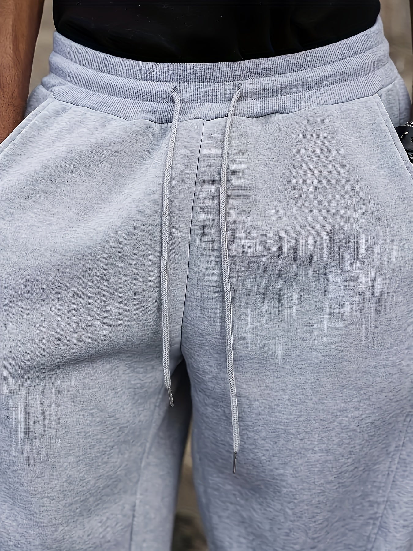Herren Weite Jogginghose mit Streetstyle-Charakter und modernem Schnitt