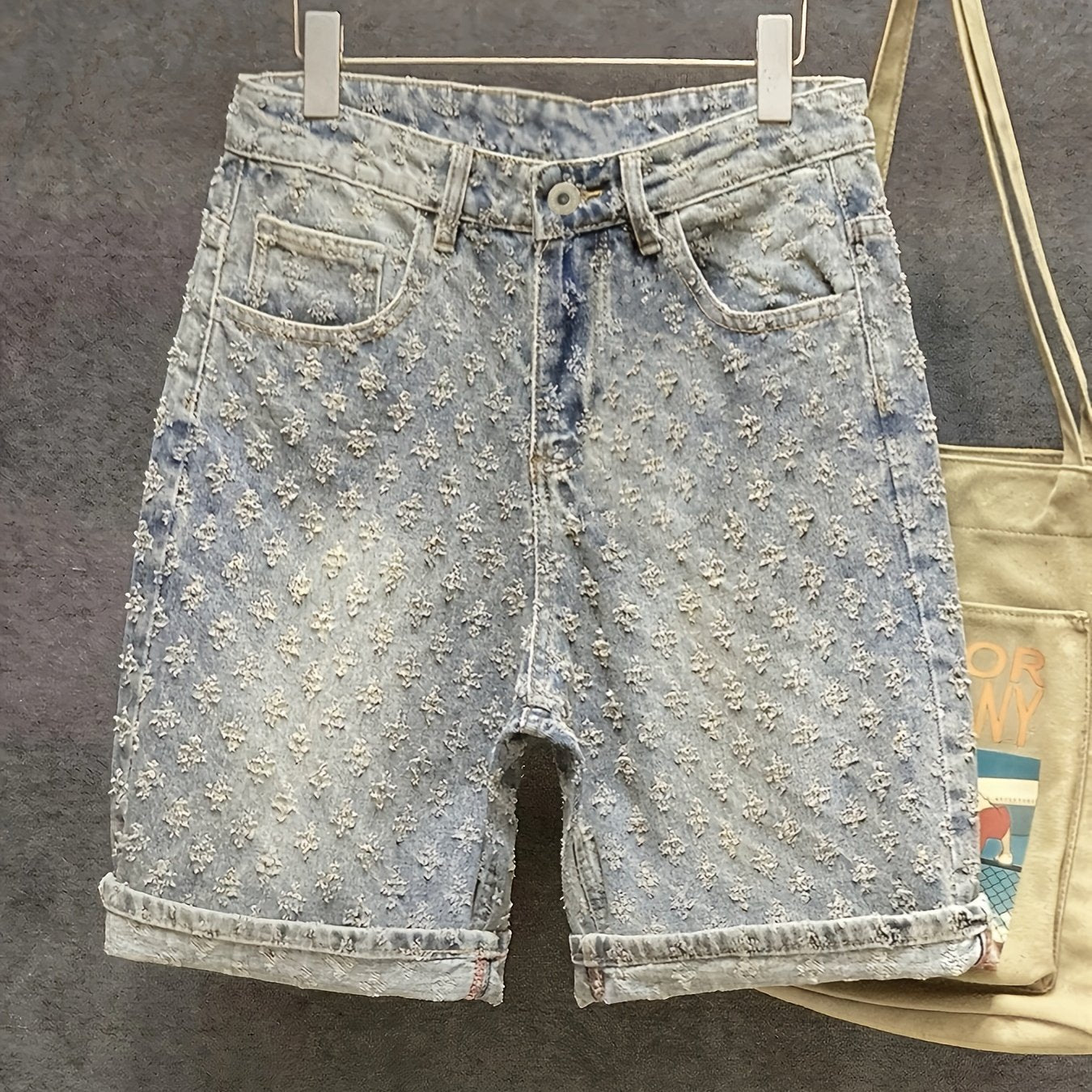 Herren Streetstyle Jeansshorts mit Strukturmuster – Lässige Bermuda für Alltag und Freizeit