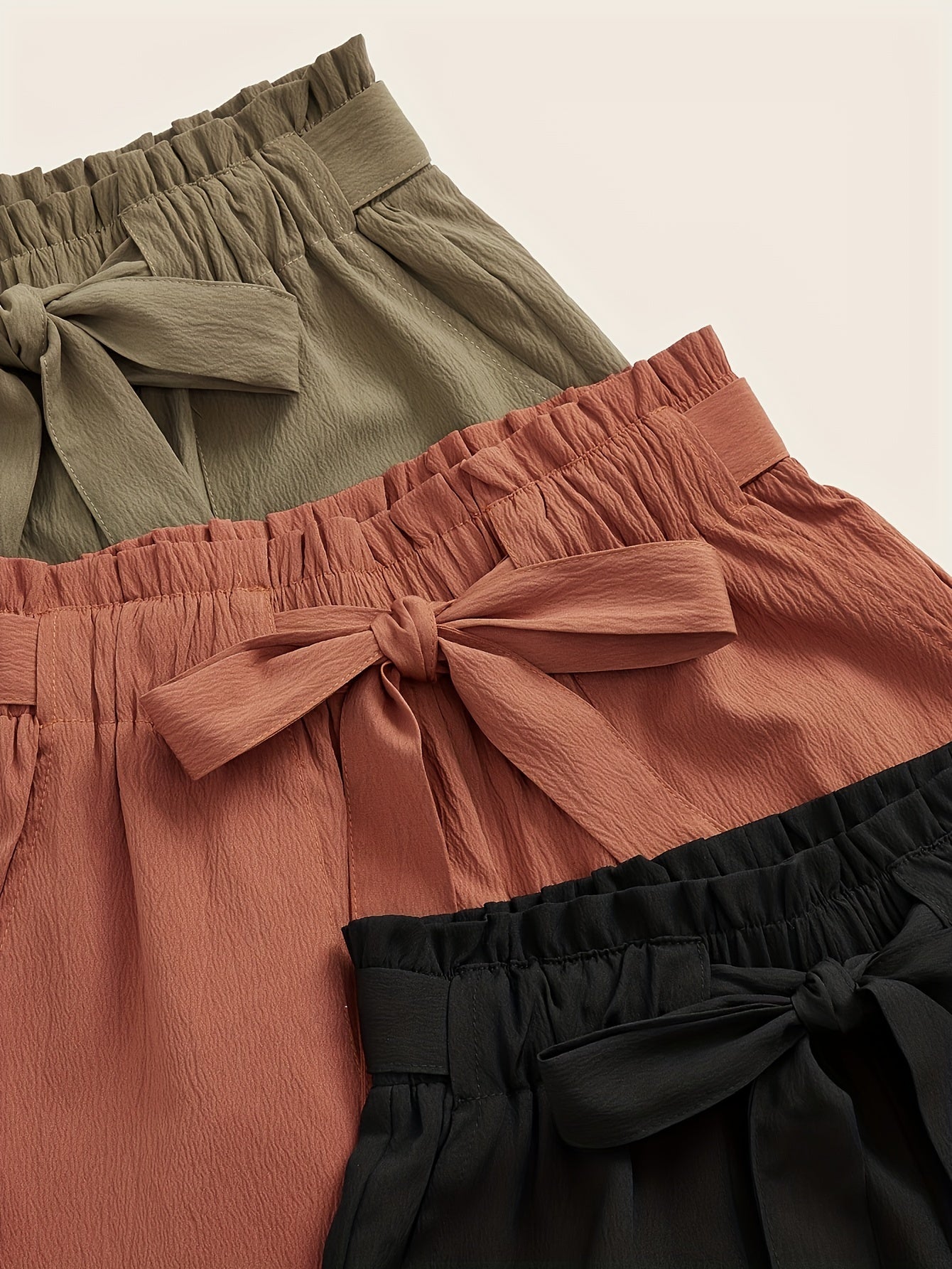 Damen Sommer Shorts mit Schleife – Lässige High-Waist Shorts für Urlaub & Freizeit