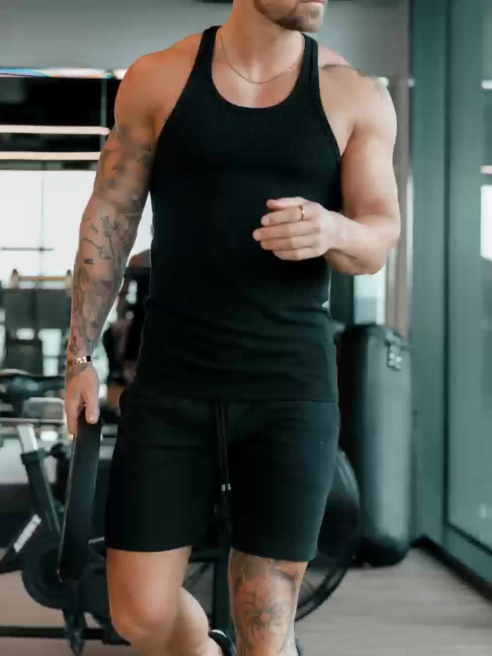 Herren Tanktop Set – Sportlicher Ripp-Look, Vielseitig für Alltag & Fitness