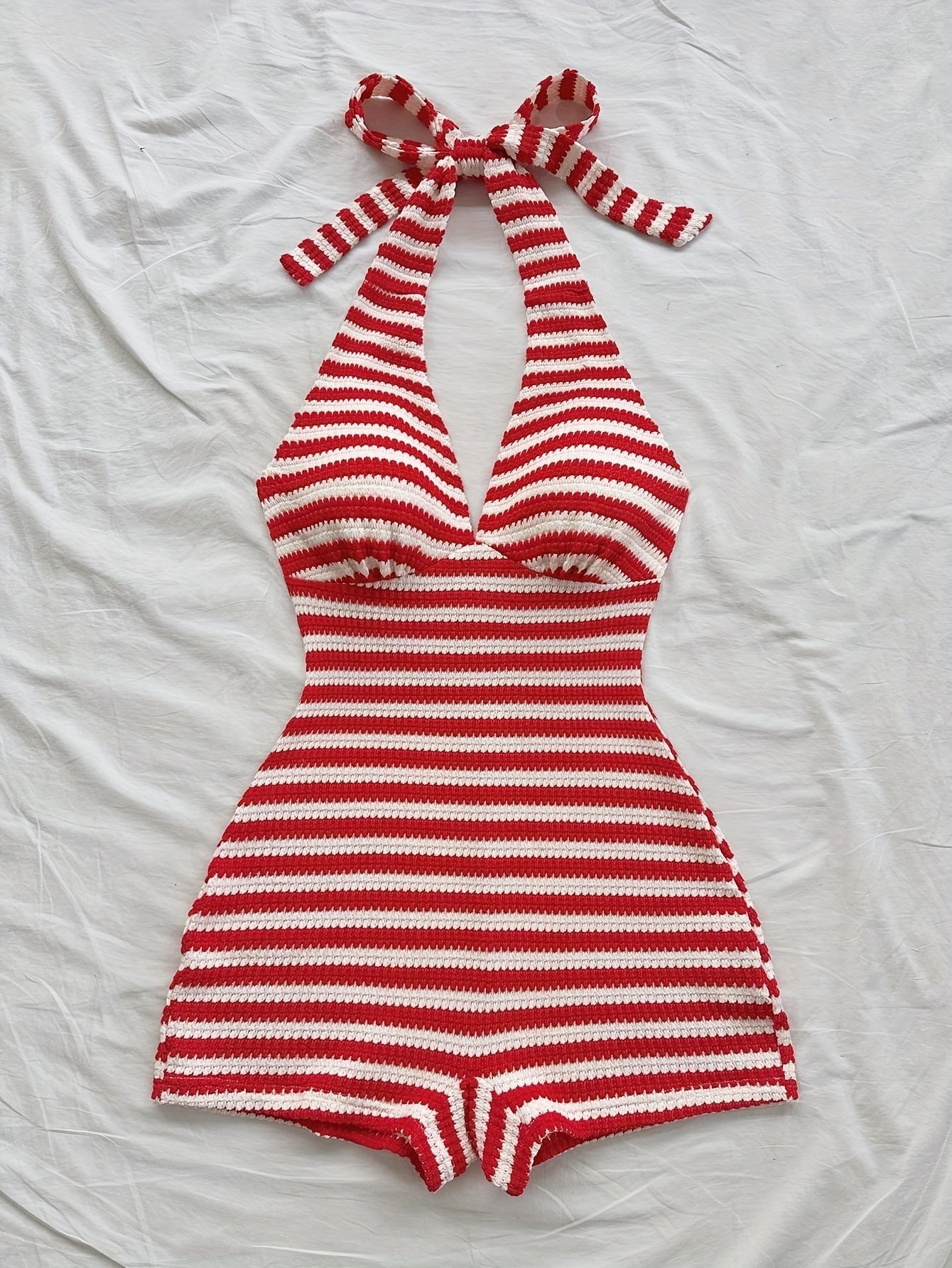 Damen Jumpsuit im Retro-Streifenlook mit Halterneck – Stilvoller Einteiler für Sommer, Strand und Freizeit