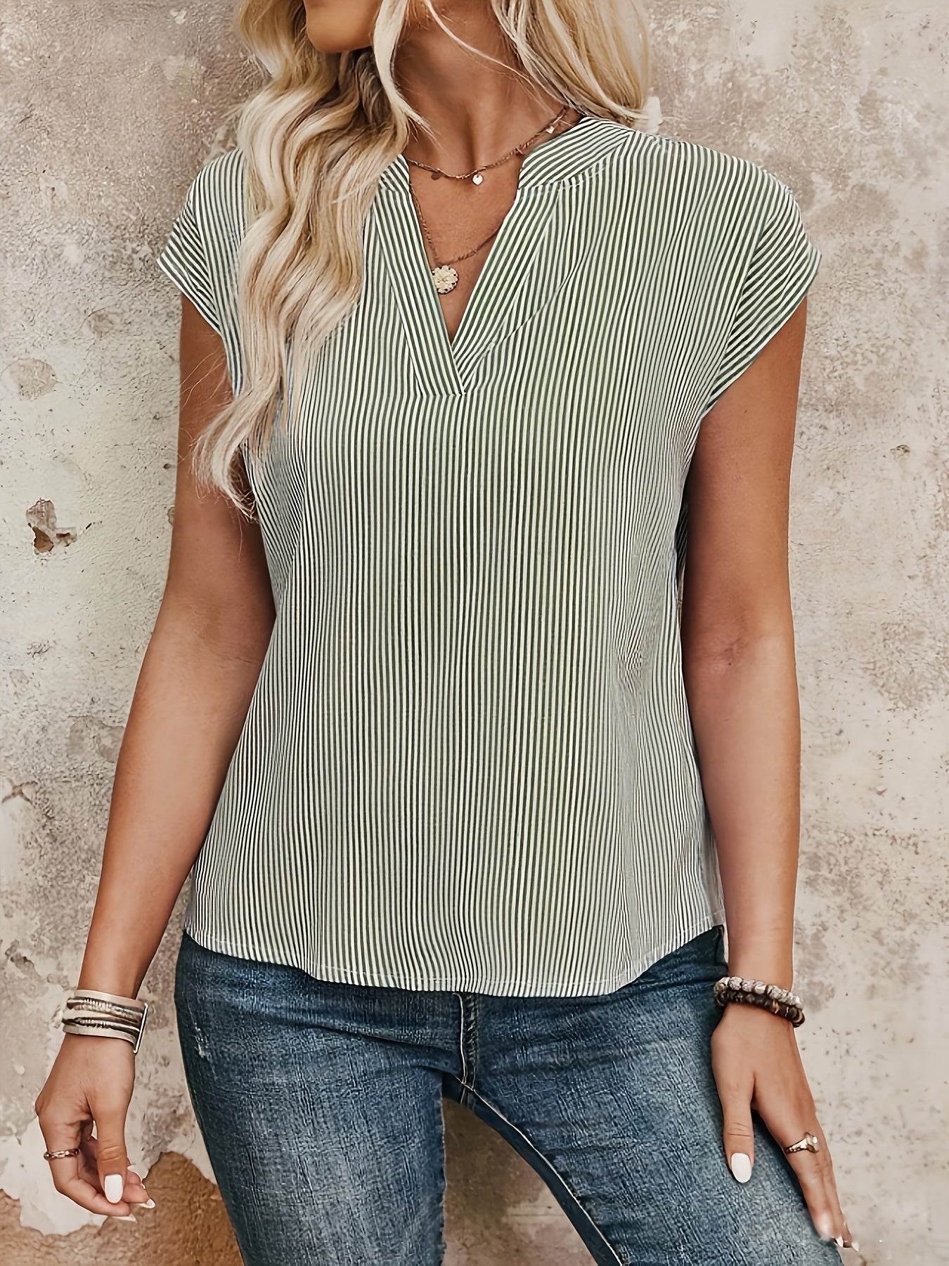 Damen Elegante Gestreifte Bluse mit V-Ausschnitt für Freizeit und Büro