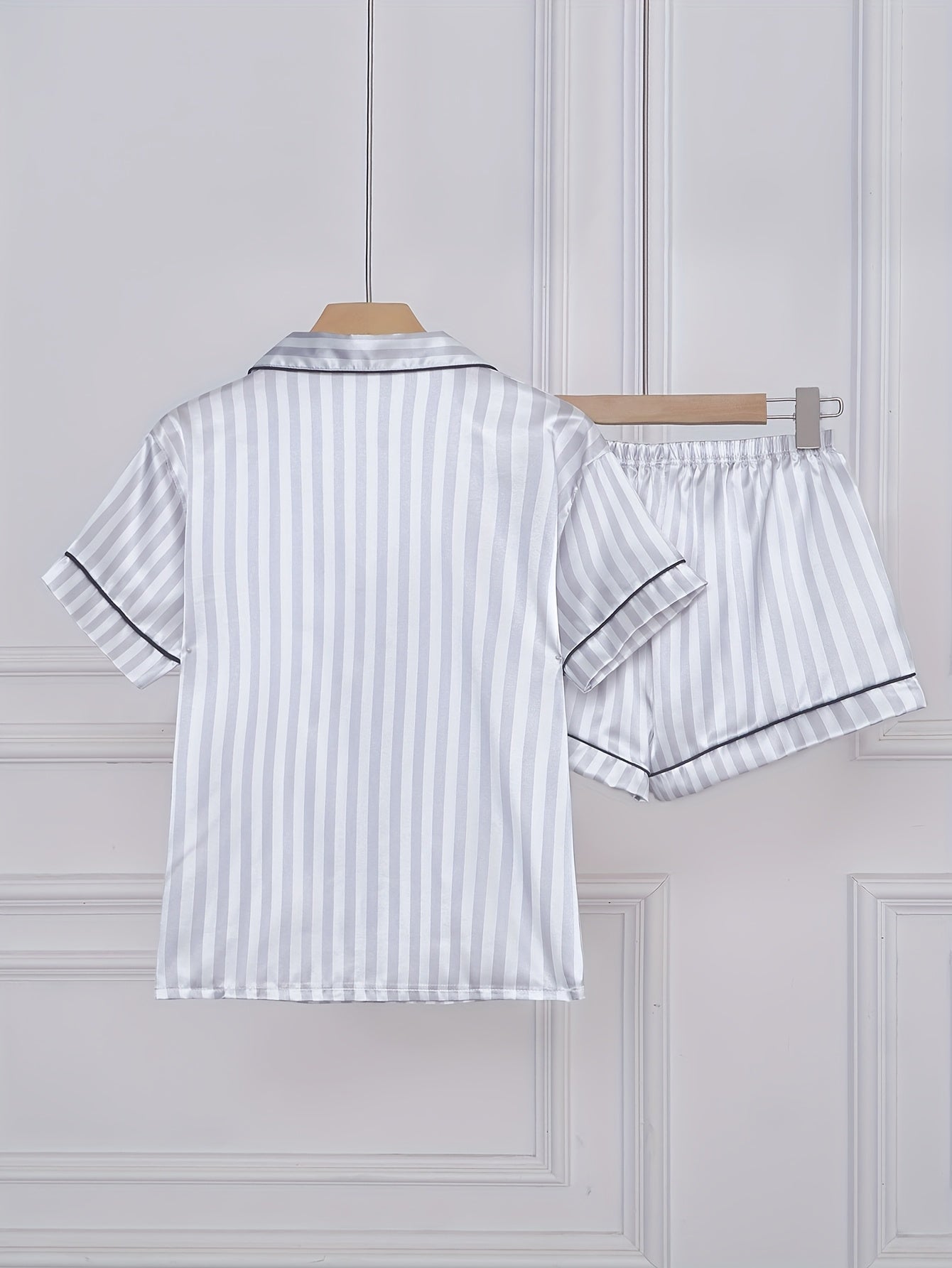 Damen Satin Pyjama Set mit Streifen, Kurzarm, Klassischer Schlafanzug für Frühling und Sommer