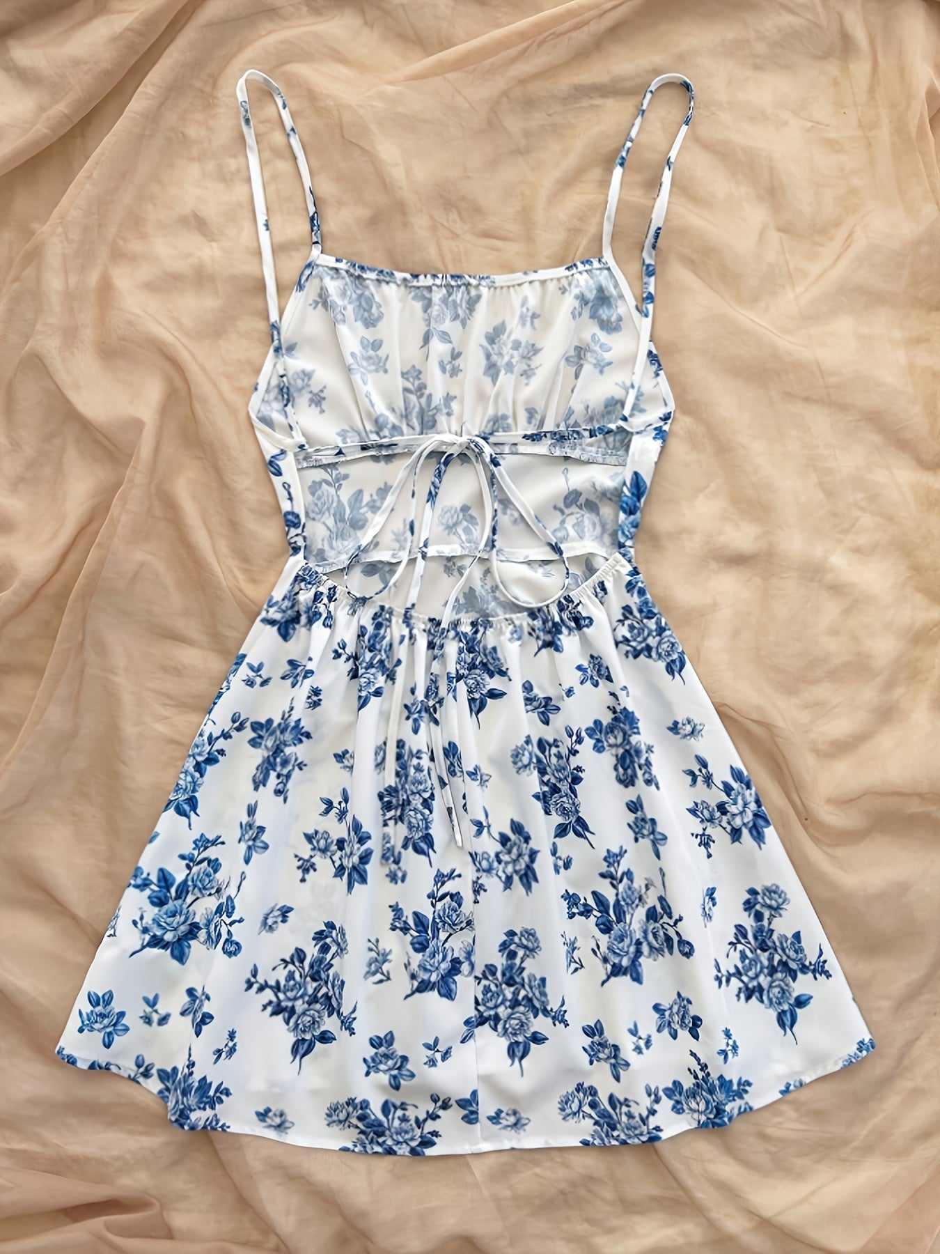Damen Sommerkleid mit Blumenmuster im Boho-Stil – Perfekt für Urlaub & Freizeit