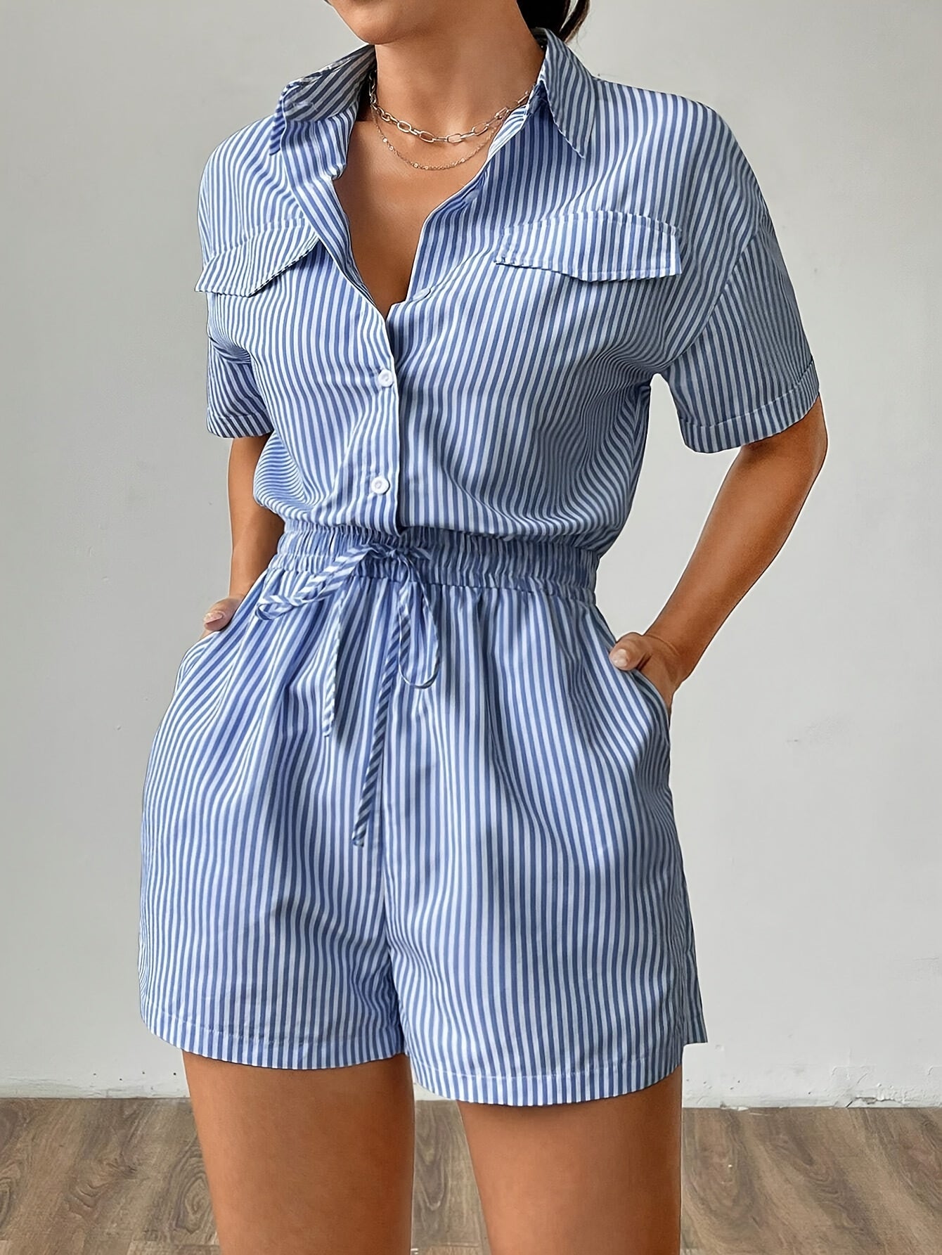 Damen Einteiler Kurzarm Jumpsuit mit Streifen und Kordelzug – Eleganter Freizeit-Look