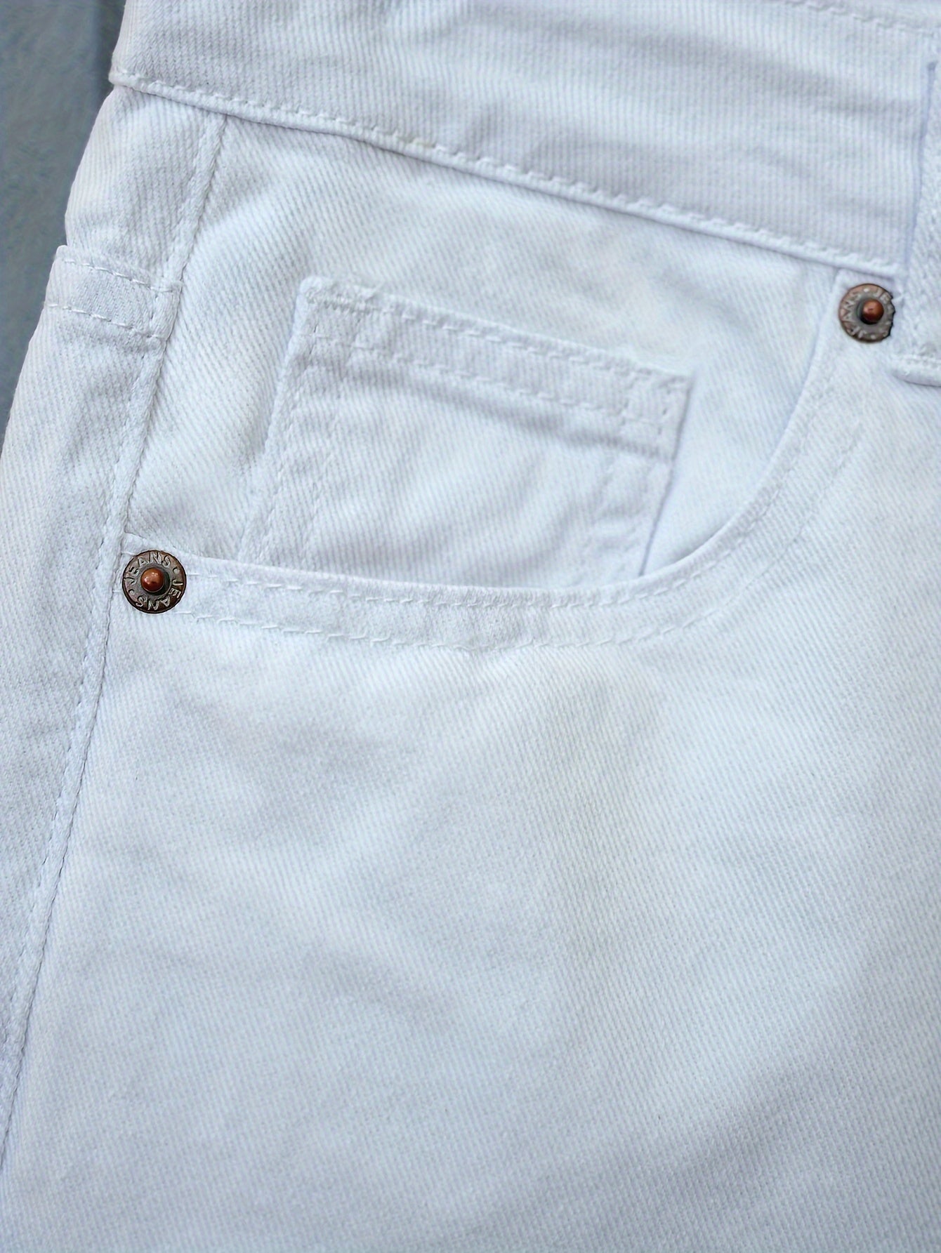 Herren Slim Fit Bermudashorts – Moderner Look für Freizeit und Alltag