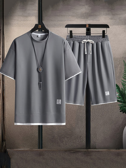 Herren Freizeit Outfit Set – Modernes T-Shirt und Shorts für Alltag & Sport