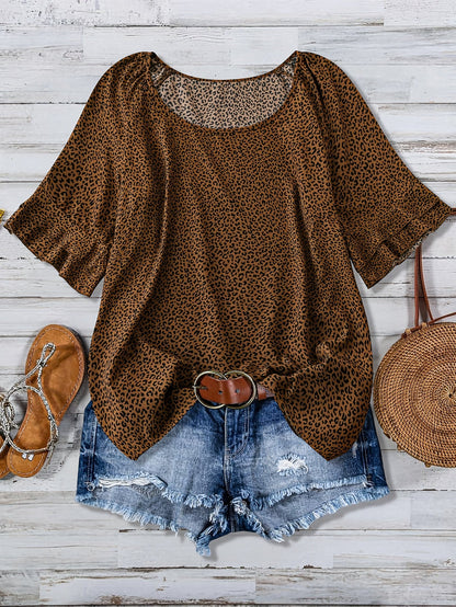 Damen Sommer Freizeitset mit Leoparden-Print Bluse, Jeansshorts und Accessoires – Perfekt für Urlaub & Alltag