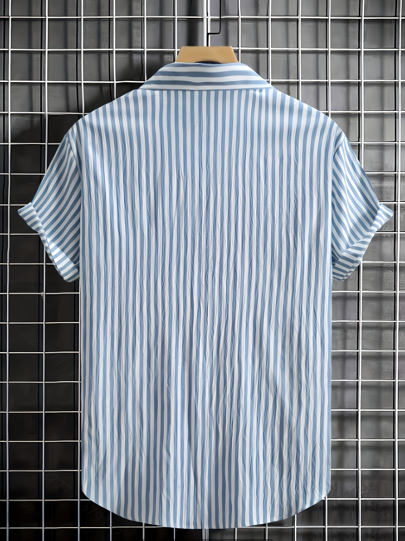 Herren Sommer Freizeit Hemd mit Streifenmuster – Kurzarm, Lässiger Stil, Perfekt für Alltag und Urlaub