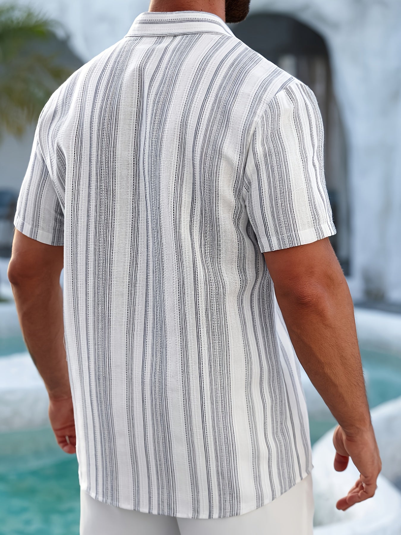 Herren Freizeithemd mit Streifenmuster – Sommerlich, Stilvoll, Perfekt für Urlaub und Alltag