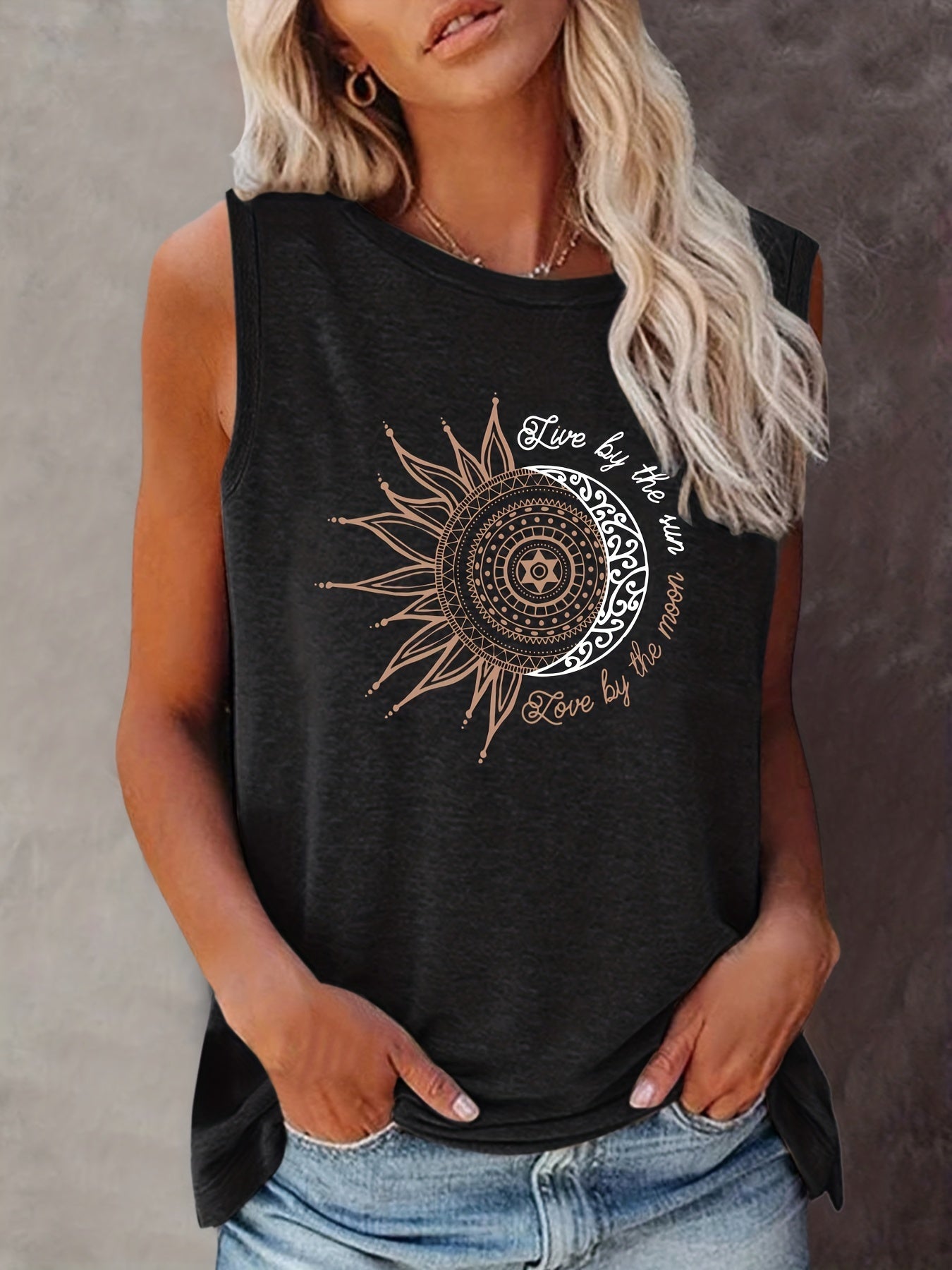 Damen Tanktop mit Boho Sonne-Mond Print – Lässiges Sommer-Shirt im Ethno-Stil