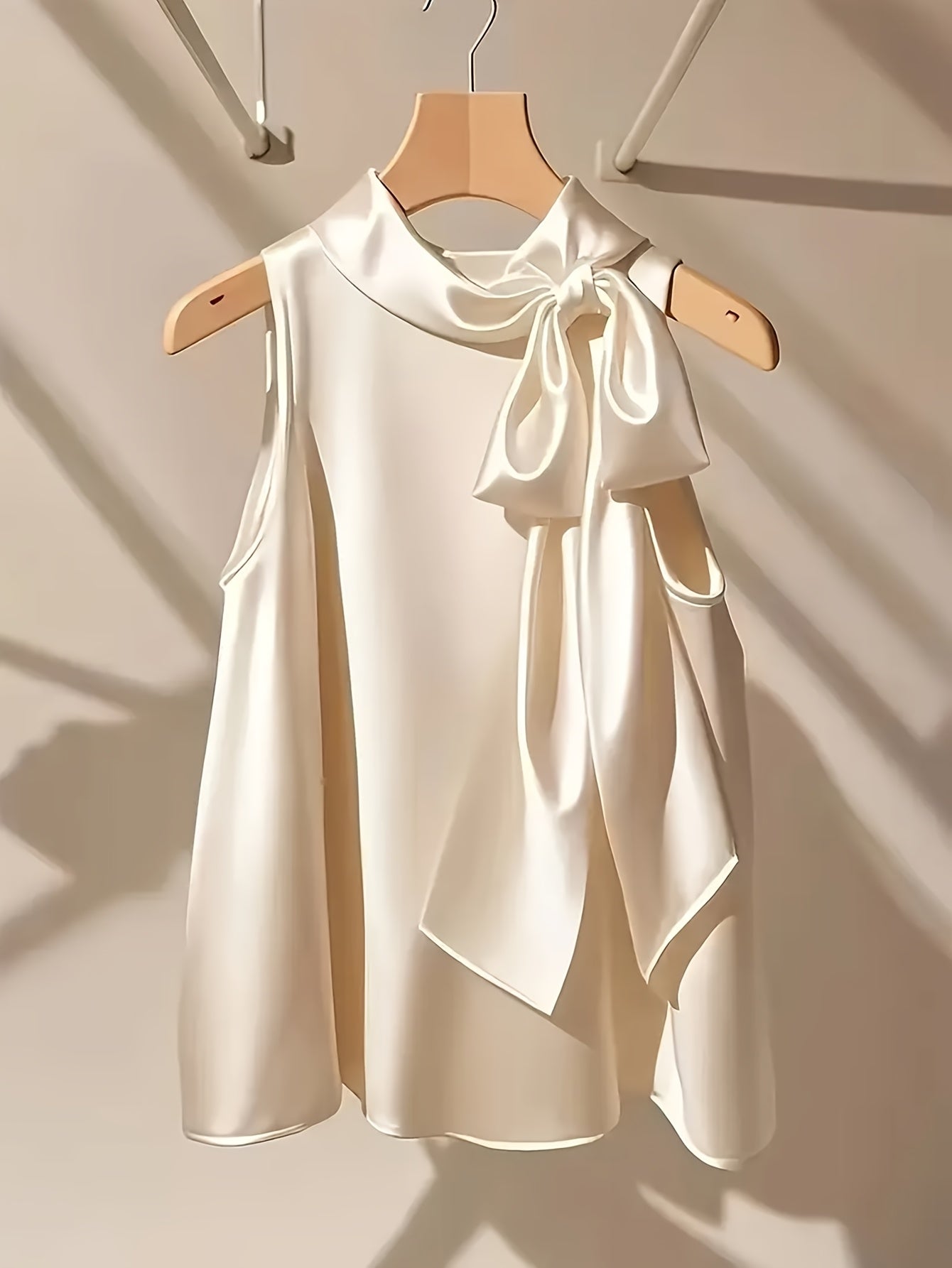 Damen Elegantes Ärmelloses Blusentop mit Schleife für besondere Anlässe