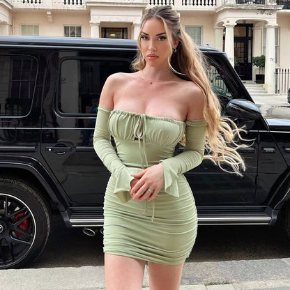 Sophia – Schulterfreies Kleid mit Schleifen und Falten