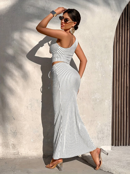 Damen Sommer-Set: Asymmetrisches One-Shoulder Crop Top & Streifen-Maxirock – Elegantes Freizeit-Outfit