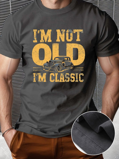 Herren T-Shirt Vintage-Style – Lustiges Geschenk „I’m Not Old, I’m Classic“ – Retro Auto Motiv – Perfekt für Geburtstage und Jubiläen