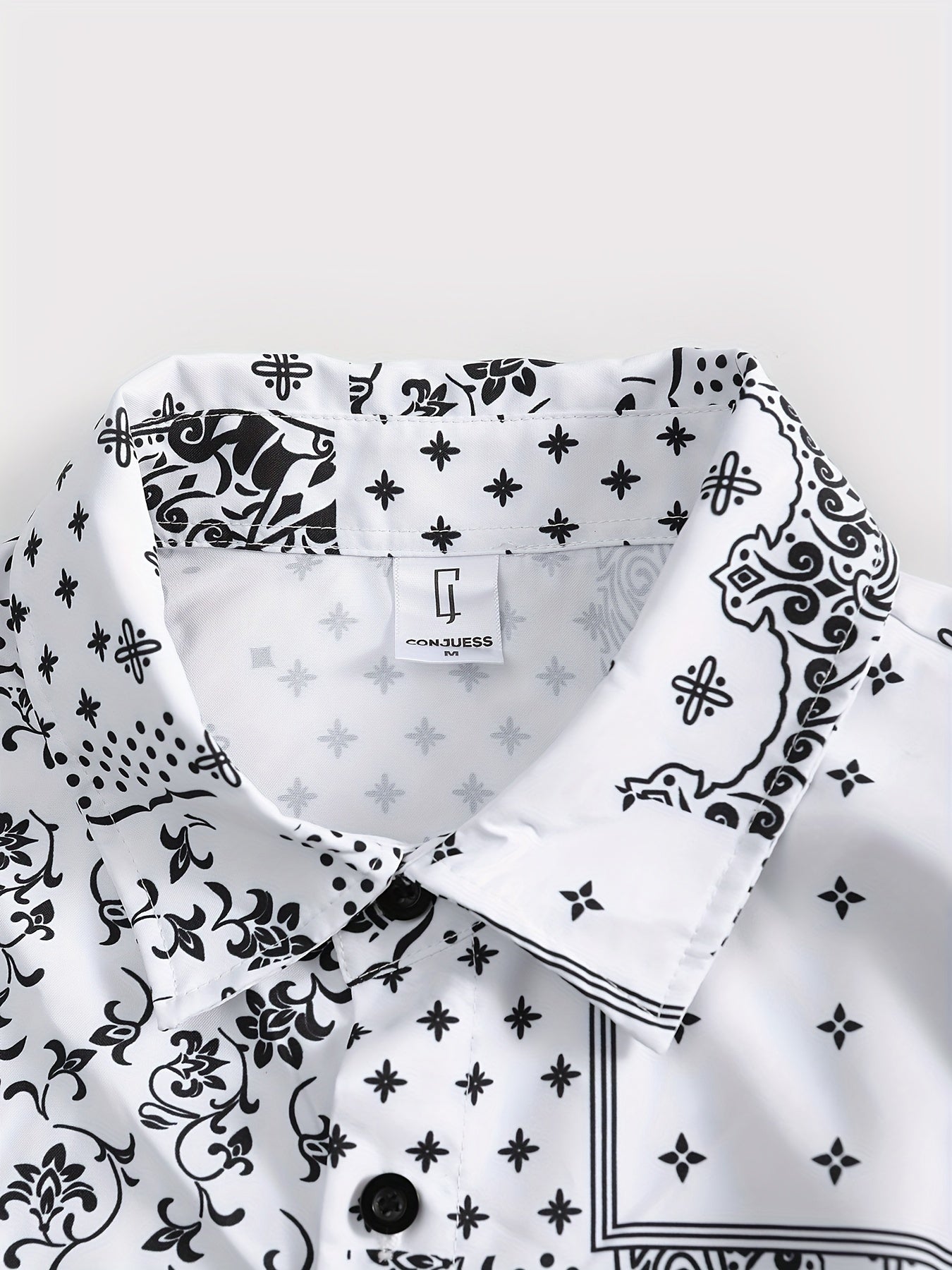 Herren Freizeit Set Kurzarm Hemd und Shorts mit Paisley Muster – Sommer Outfit für Alltag und Urlaub