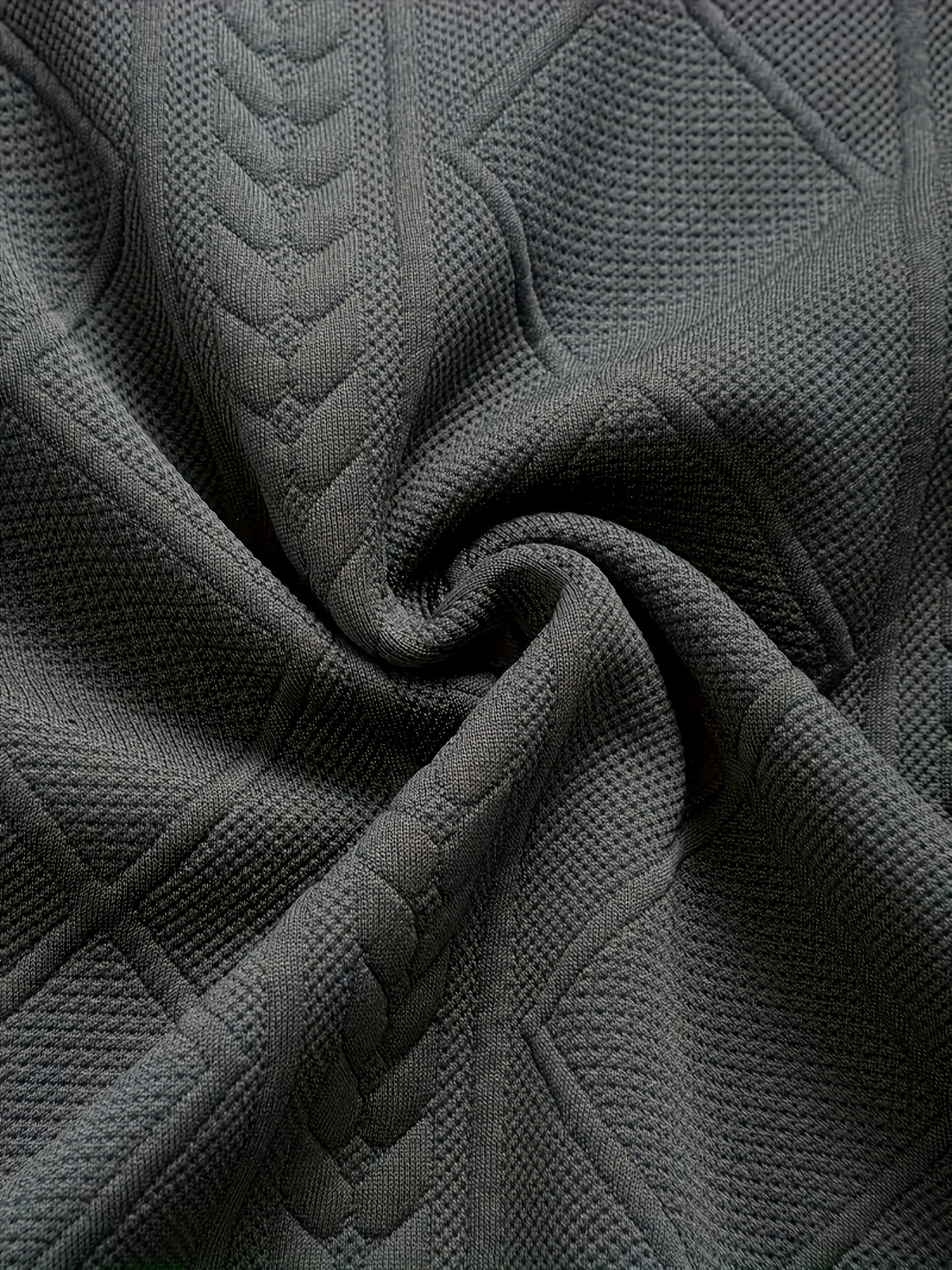 Herren T-Shirt im Strickmuster-Design – Lässiger Style für Alltag und Freizeit