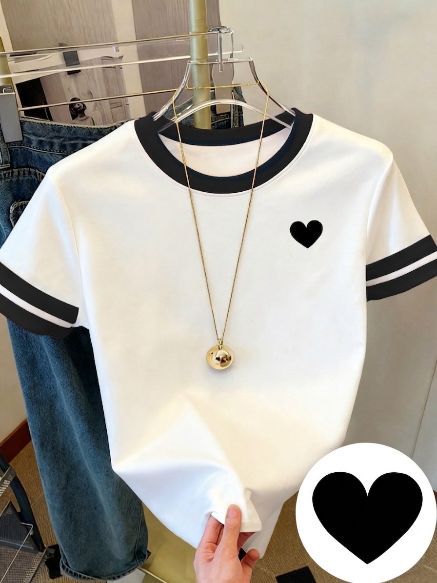 Damen T-Shirt mit Herz-Print und Kontraststreifen – Casual Streetwear Style