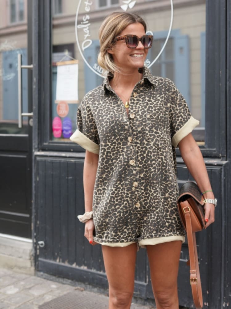Damen Sommer-Overall mit Leopardenmuster – Lockerer Kurzarm-Jumpsuit, ideal für Urlaub und Freizeit