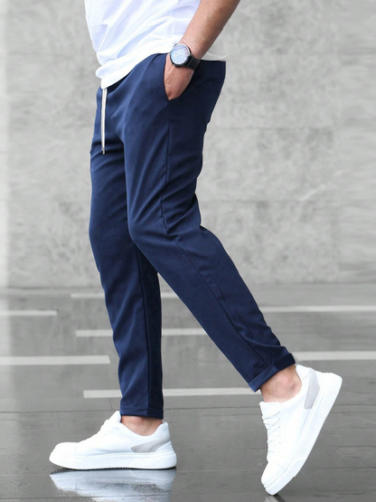 Herren Stretch-Freizeithose mit Kordelzug – Modern, Bequem & Vielseitig