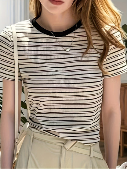 Damen T-Shirt mit Streifenmuster und Rundhalsausschnitt – Eleganter Freizeitstil für Alltag und Büro