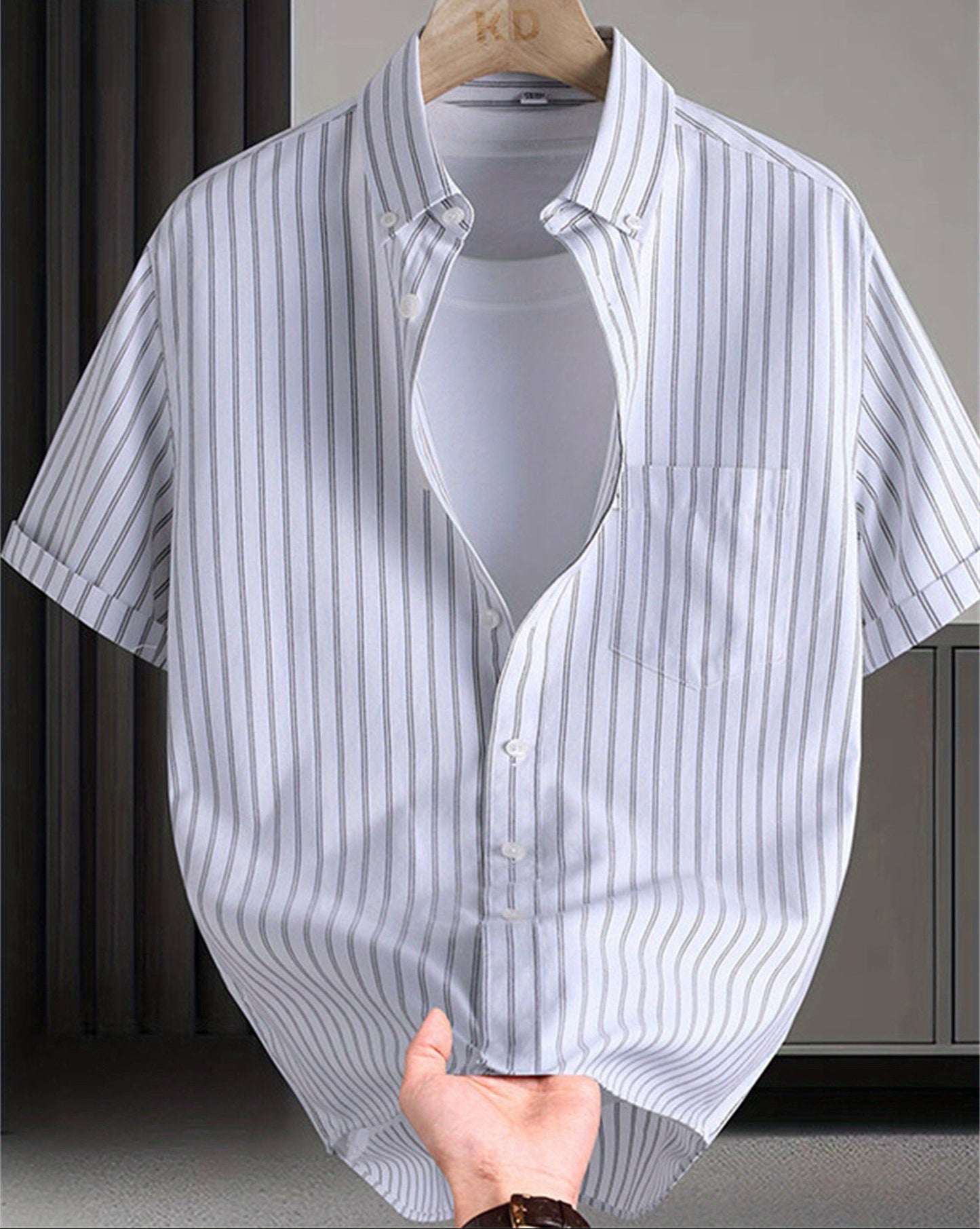 Herren Kurzarm-Hemd mit Streifenmuster und Button-Down-Kragen – Stilvolles Freizeit- und Business-Outfit