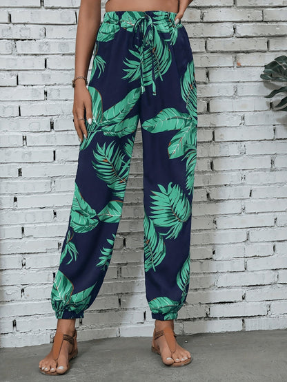 Damen Sommer Joggerhose mit tropischem Blattmuster – Perfekt für Urlaub & Freizeit
