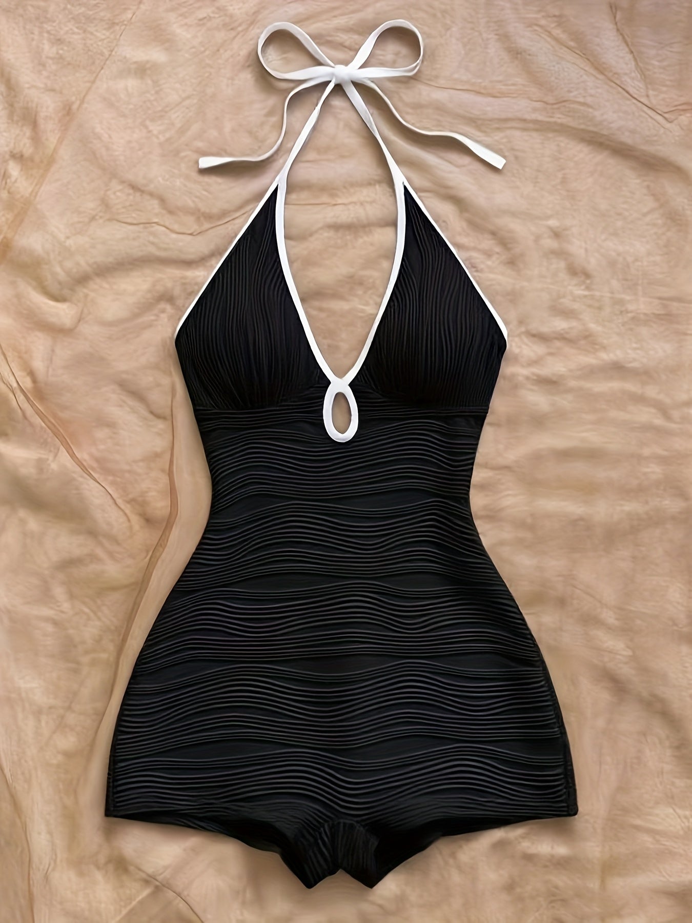 Damen Badeanzug im Vintage-Stil mit Wellendesign und Boyshort-Schnitt – Eleganter Einteiler für Strand und Pool