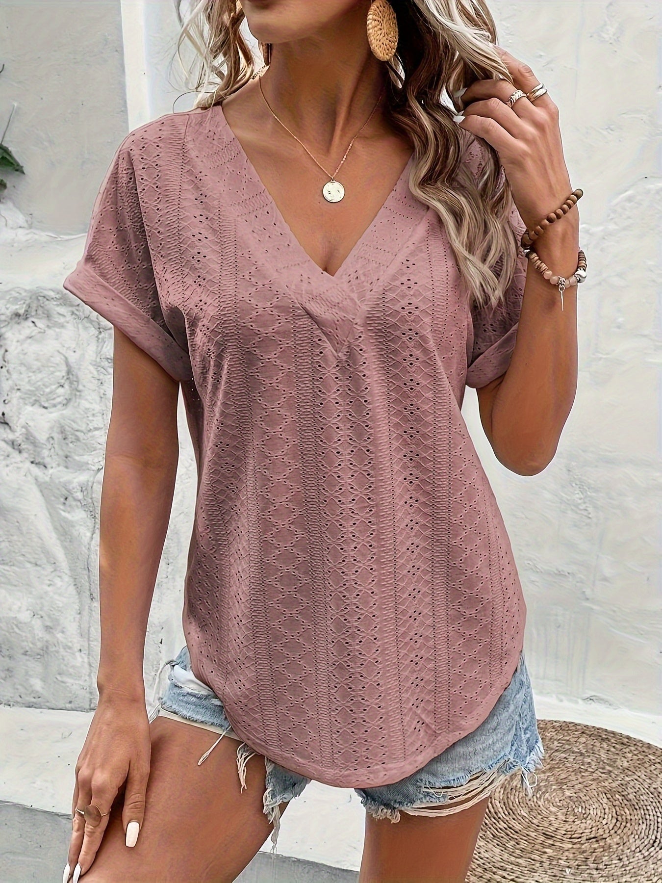 Damen Elegante V-Ausschnitt Sommerbluse mit Lochmuster – Lässiger Chic für Alltag & Freizeit
