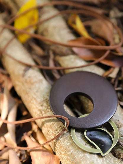 Unisex Vintage Halskette mit Retro-Vogelanhänger – Statement Schmuck für besondere Anlässe