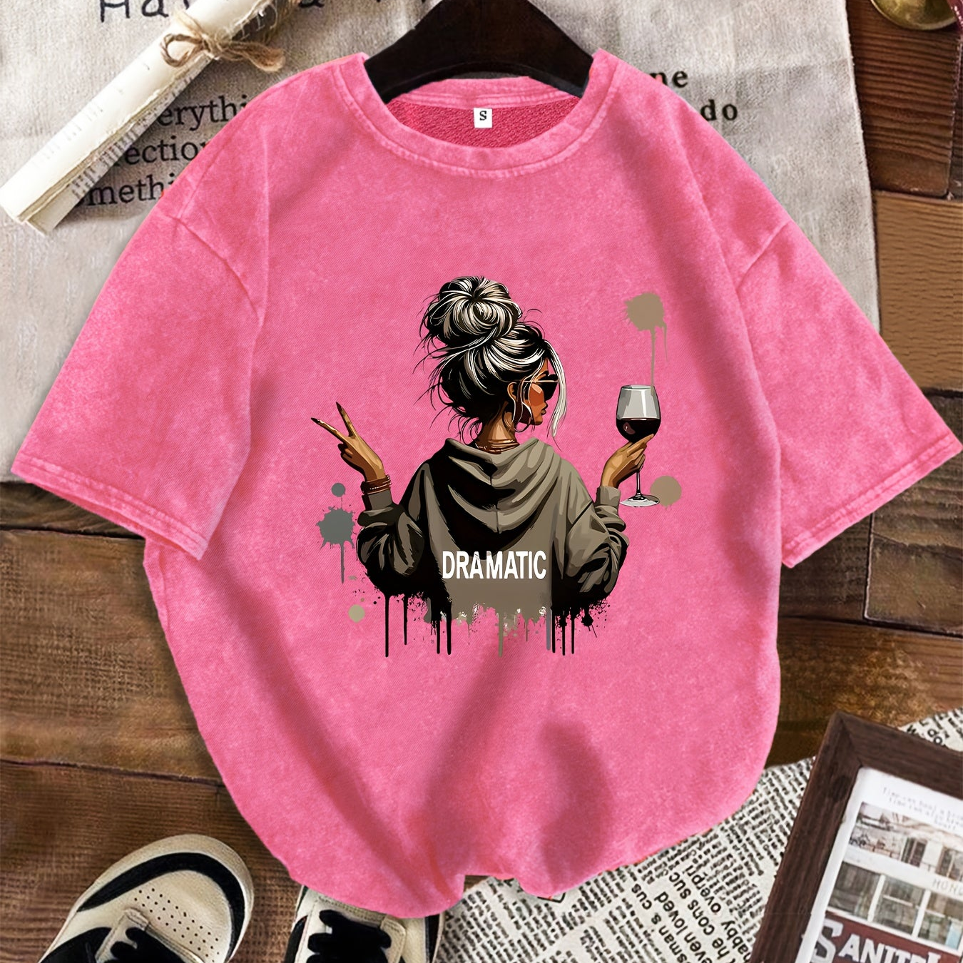 Damen Oversize T-Shirt mit Grafik – Dramatic Girl, lässiger Stil, ideal für Freizeit und Alltag