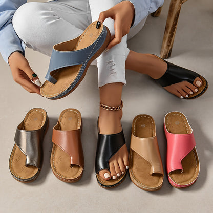 Damen Keilsandalen mit Zehensteg für eleganten Sommerkomfort