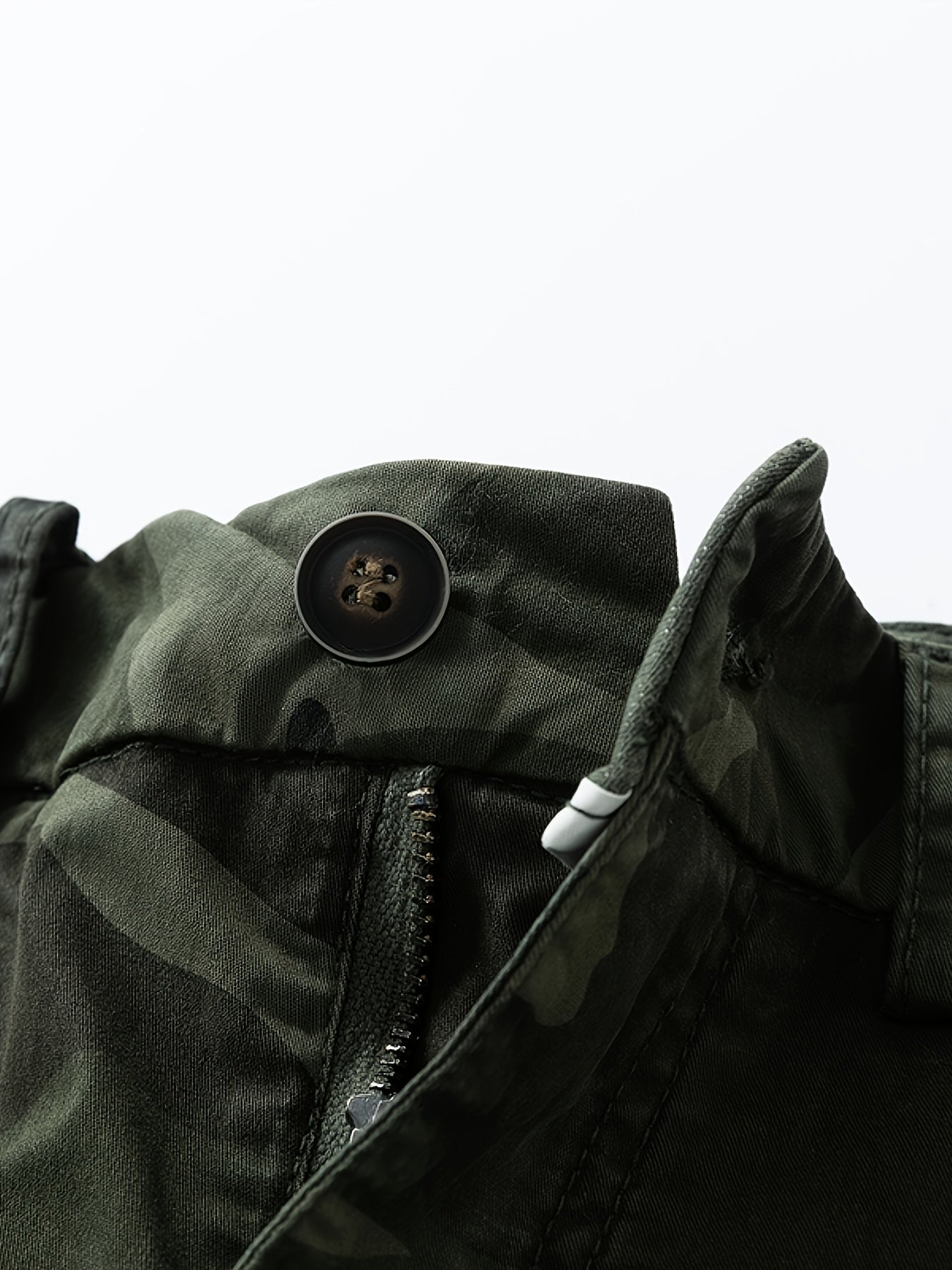 Herren Cargo Shorts im Camouflage-Look – Outdoor & Freizeit Bermuda mit Taschen