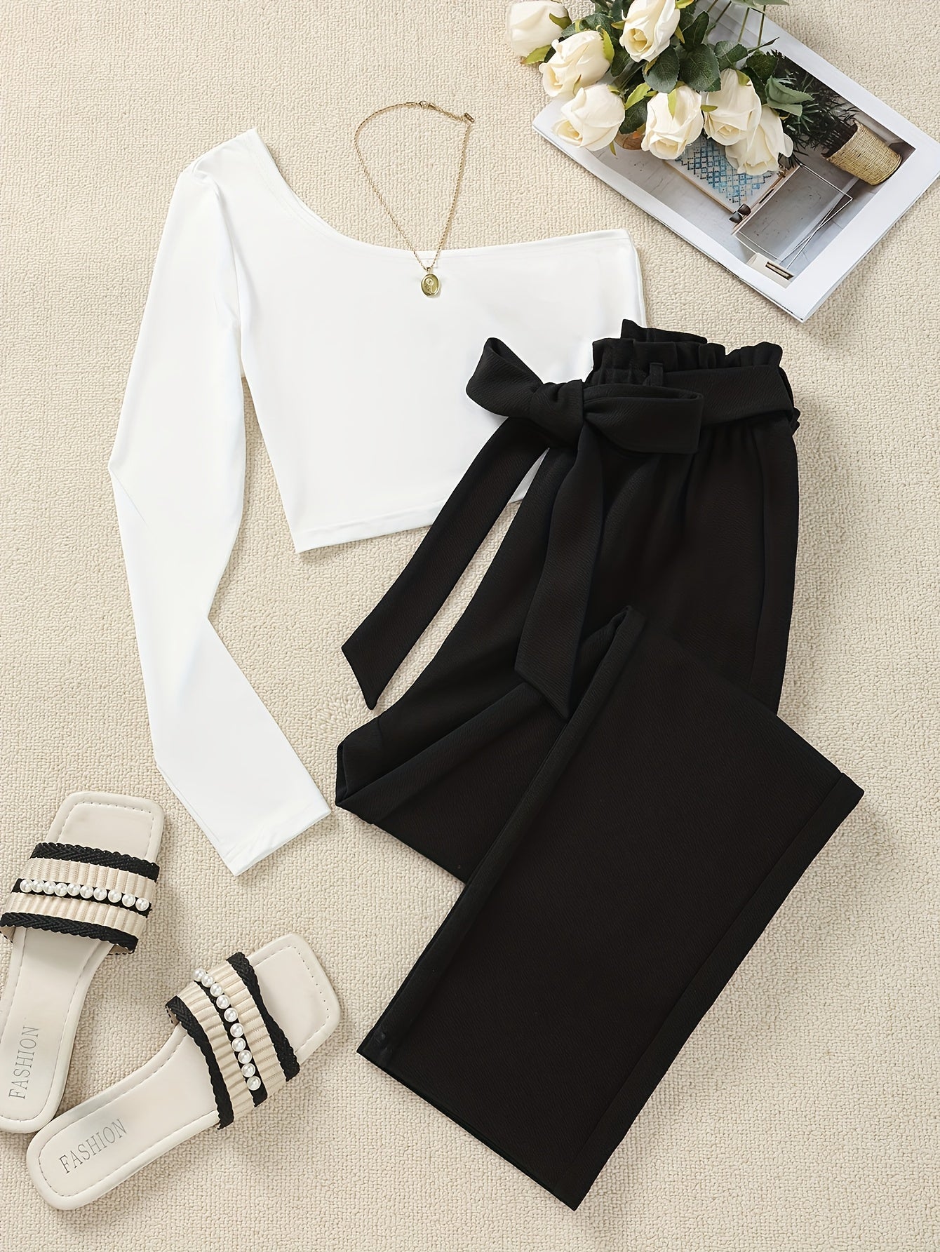 Damen Elegante Off-Shoulder Bluse mit Paperbag-Hose – Perfektes Outfit für Alltag und Büro