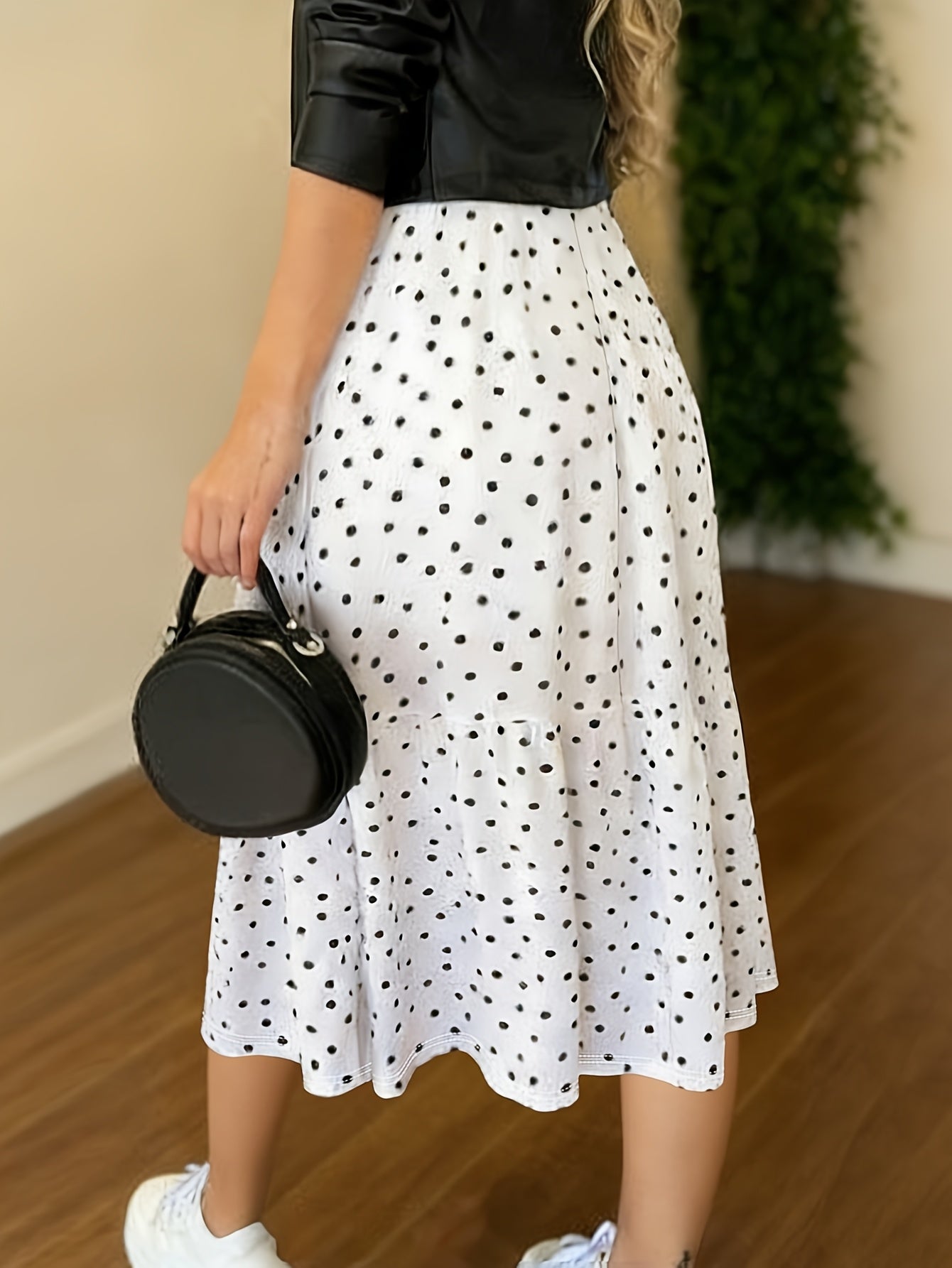 Damen Midikleid mit Punkten und V-Ausschnitt – Eleganter Alltags- und Party-Look