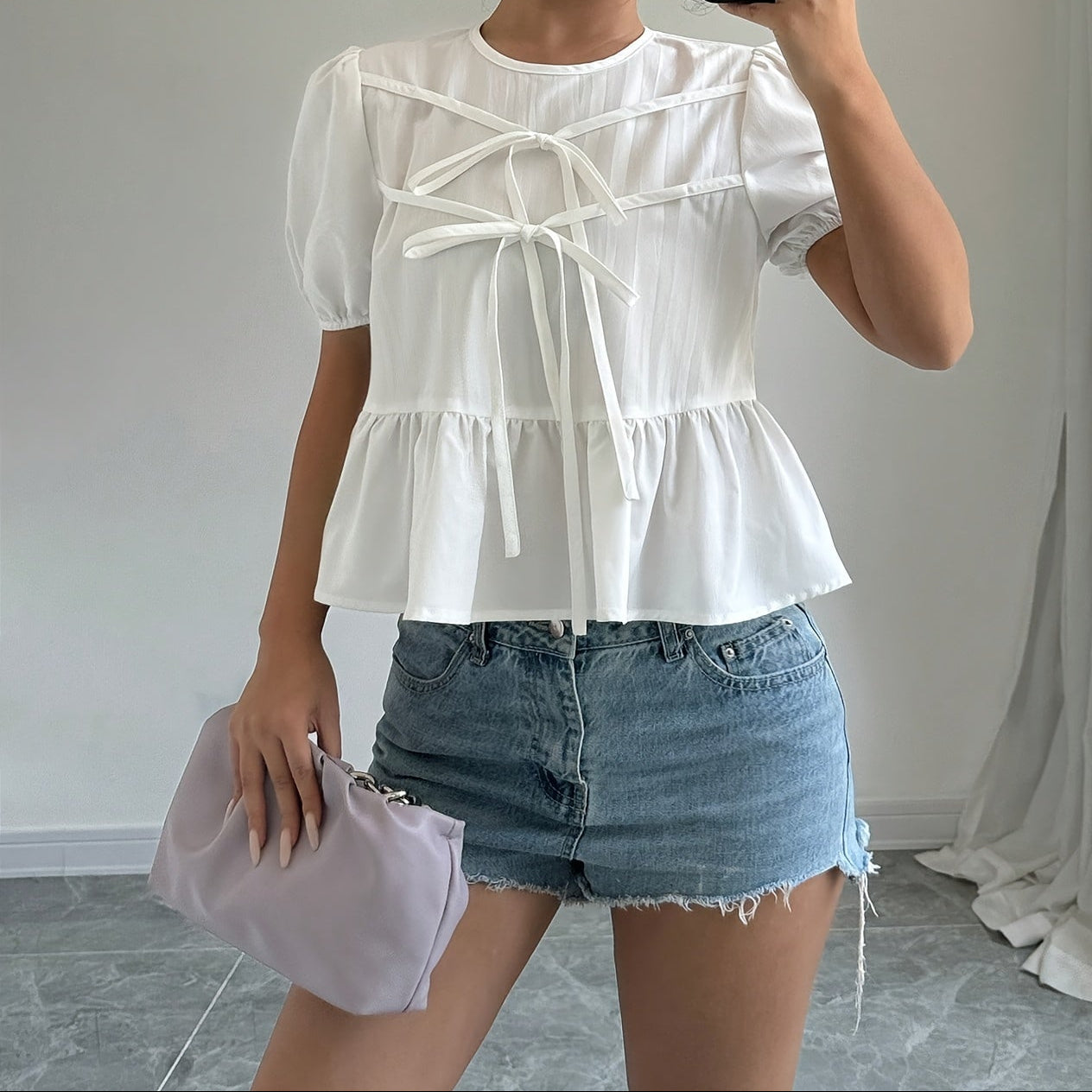 Damen Peplum-Bluse mit Puffärmeln und Schleifendetails – Romantischer Vintage-Stil für Alltag und Freizeit