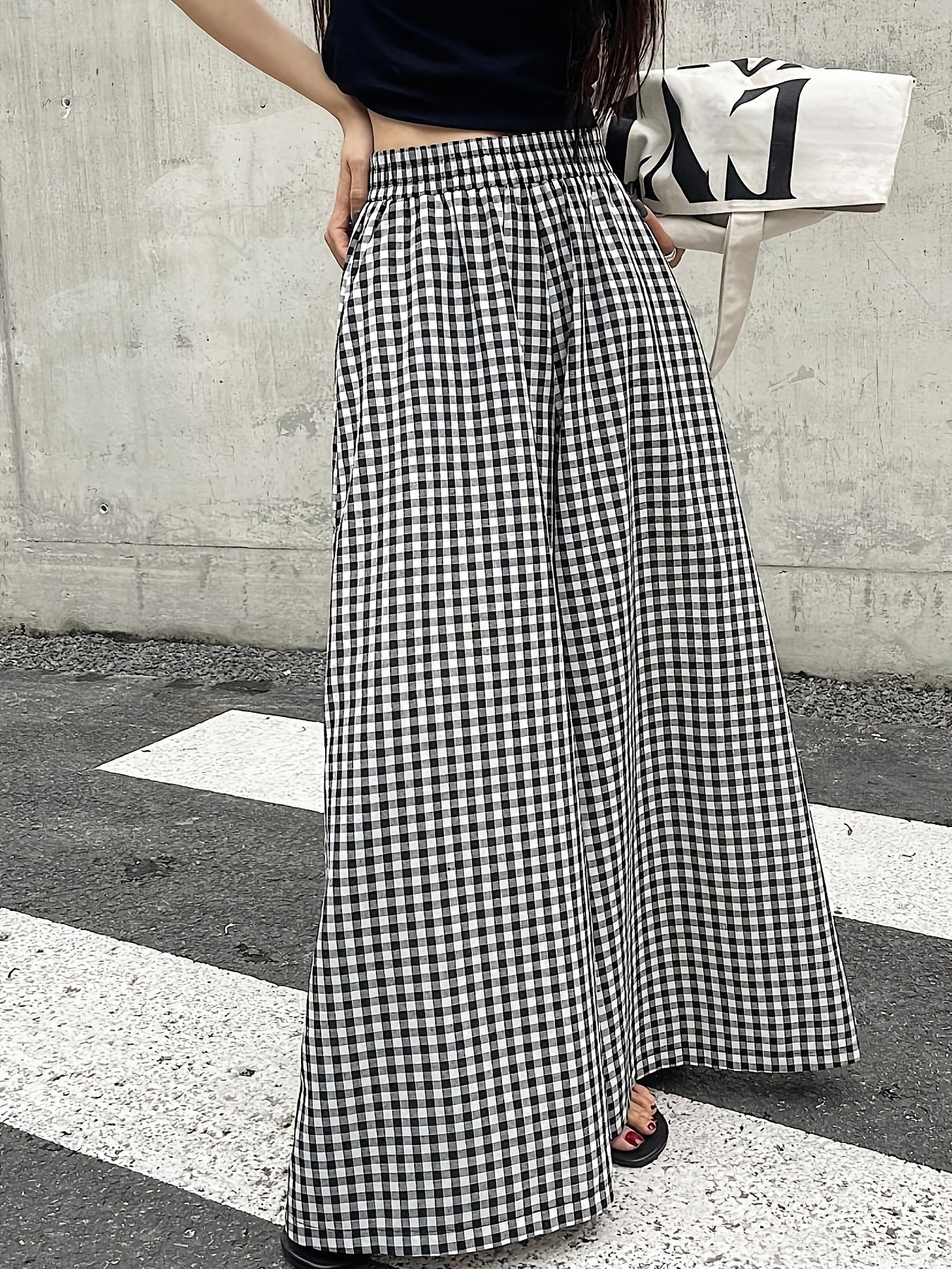 Damen Weite Hose mit Karomuster und hohem Bund – Stilvolle Freizeithose für Alltag & Ausgehen