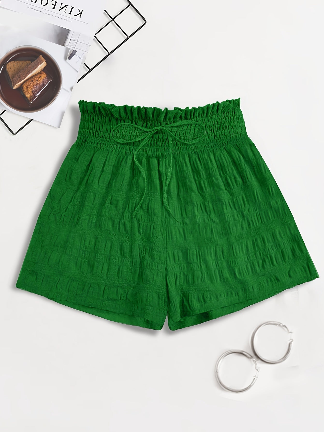 Damen Sommer-Shorts mit Paperbag-Bund und Kordelzug, Freizeit Trendshorts