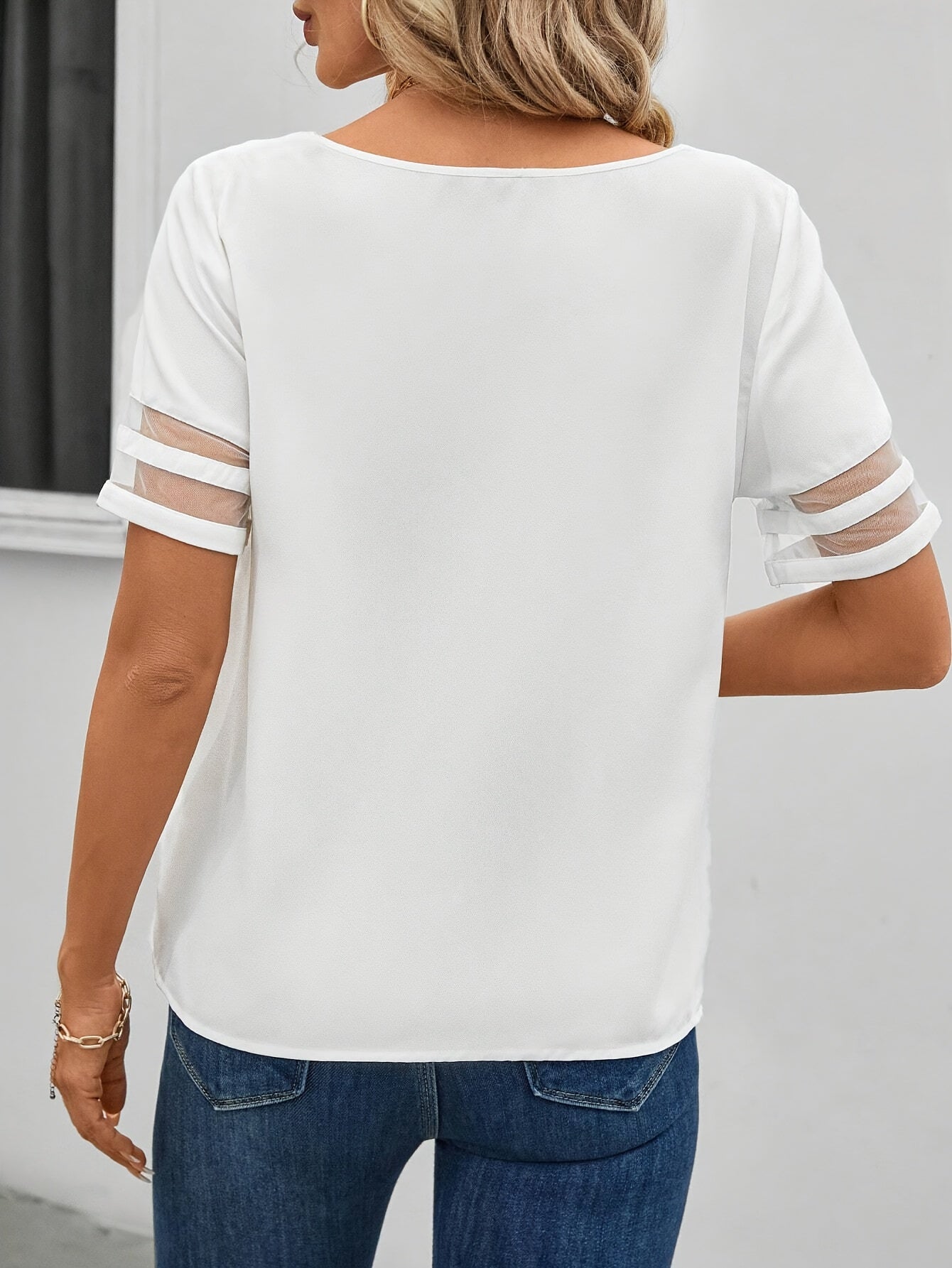 Damen Bluse mit Blumenmuster und Asymmetrischem Ausschnitt – Modisch und Alltagstauglich
