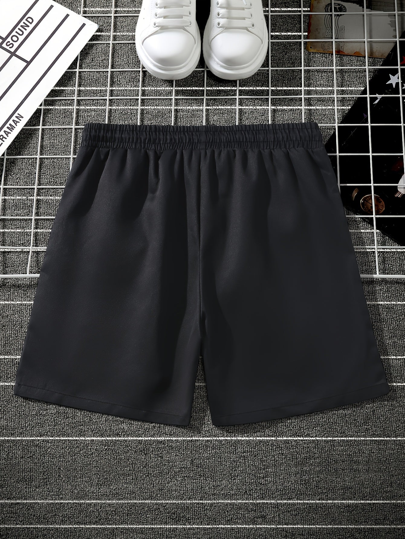 Herren Urban Streetwear Shorts mit grafischem Muster und elastischem Bund – Modische Freizeithose