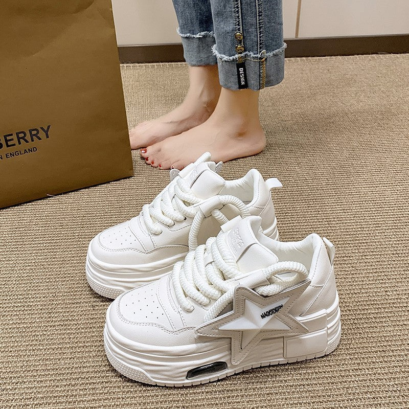 Brenda – Leichte Damen-Sneaker mit Plateau