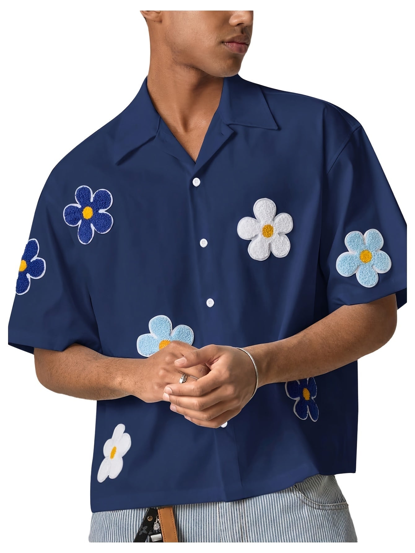 Herren Freizeit-Hemd mit Blumenstickerei und kurzem Ärmel – Modernes, verspieltes Design für Alltag und Ausgehen